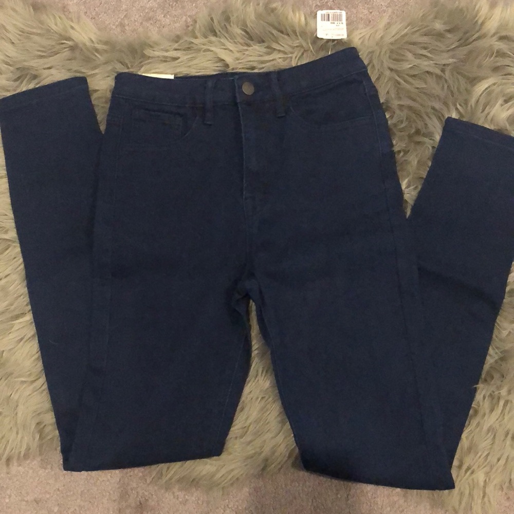 Brand new high rise Forever 21 skinny jeans!